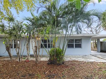 3121 NE 13th Ave