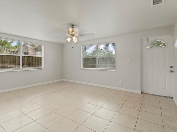 3121 NE 13th Ave, Pompano Beach FL 33064