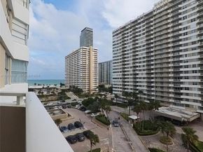 1965 S Ocean Dr 7E, Hallandale Beach FL 33009