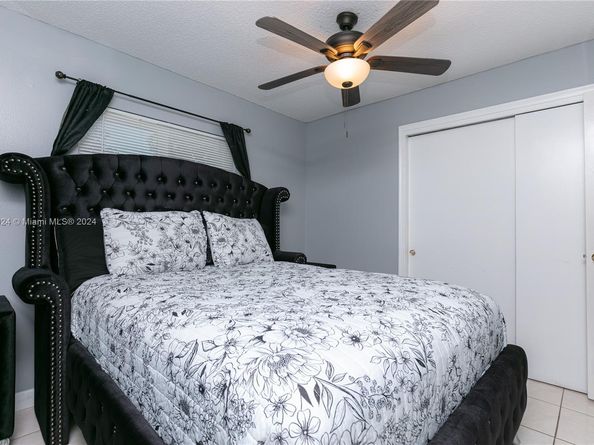 2510 SW Natura Blvd, Deerfield Beach FL 33441