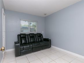 2510 SW Natura Blvd, Deerfield Beach FL 33441