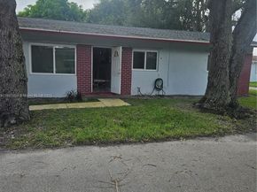 2510 SW Natura Blvd, Deerfield Beach FL 33441