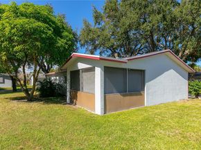 2510 SW Natura Blvd, Deerfield Beach FL 33441