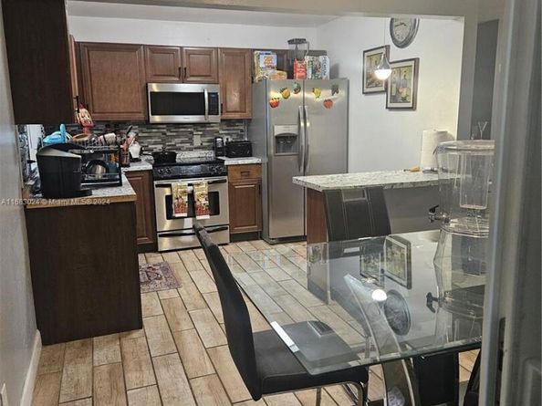 2510 SW Natura Blvd, Deerfield Beach FL 33441