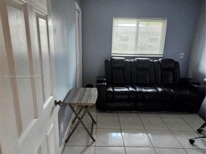 2510 SW Natura Blvd, Deerfield Beach FL 33441