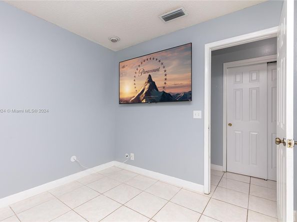 2510 SW Natura Blvd, Deerfield Beach FL 33441