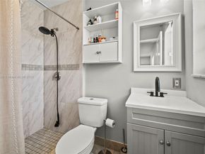 17611 SW 66th St, Southwest Ranches FL 33331