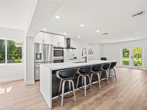 17611 SW 66th St, Southwest Ranches FL 33331