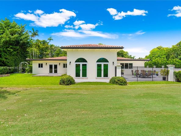 4001 Santa Maria St, Coral Gables FL 33146