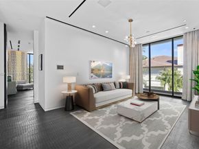 132 Paloma Dr, Coral Gables FL 33143