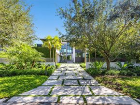 132 Paloma Dr, Coral Gables FL 33143