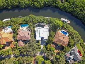 132 Paloma Dr, Coral Gables FL 33143