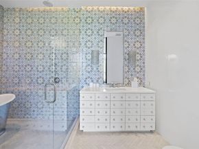 132 Paloma Dr, Coral Gables FL 33143