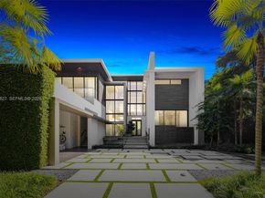 132 Paloma Dr, Coral Gables FL 33143