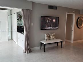 5201 NW 2nd Ave 412, Boca Raton FL 33487