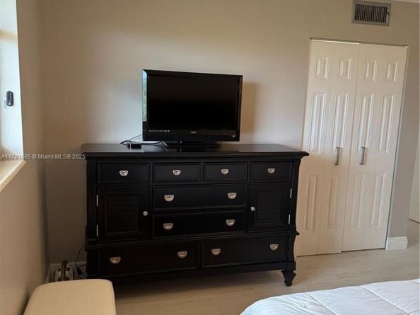 5201 NW 2nd Ave 412, Boca Raton FL 33487