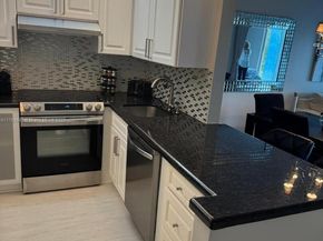 5201 NW 2nd Ave 412, Boca Raton FL 33487
