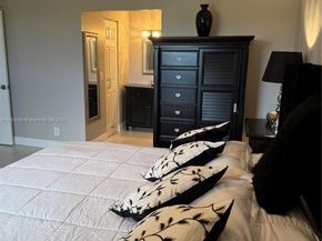 5201 NW 2nd Ave 412, Boca Raton FL 33487