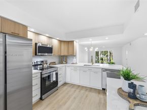 1101 SW 128th Ter 313C, Pembroke Pines FL 33027