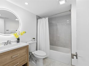 1101 SW 128th Ter 313C, Pembroke Pines FL 33027