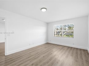 1101 SW 128th Ter 313C, Pembroke Pines FL 33027