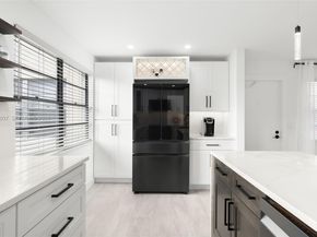 319 Preston H 319, Boca Raton FL 33434