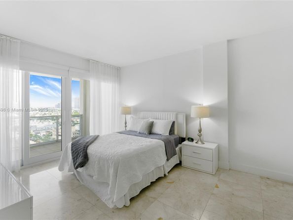 100 Lincoln Rd PH14, Miami Beach FL 33139