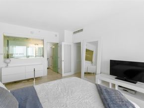 100 Lincoln Rd PH14, Miami Beach FL 33139