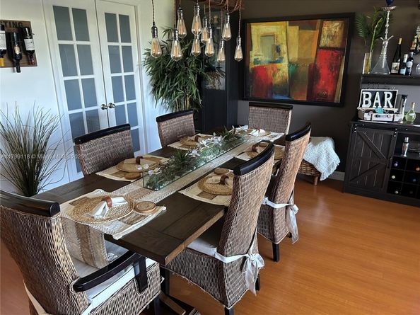 800 NE 195th St 409, Miami FL 33179