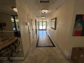 800 NE 195th St 409, Miami FL 33179