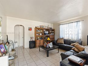 1260 NE 155th St, North Miami Beach FL 33162