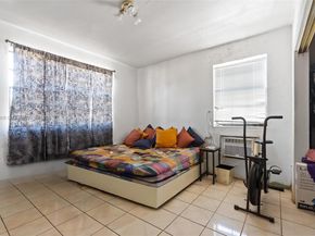 1260 NE 155th St, North Miami Beach FL 33162