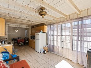 1260 NE 155th St, North Miami Beach FL 33162