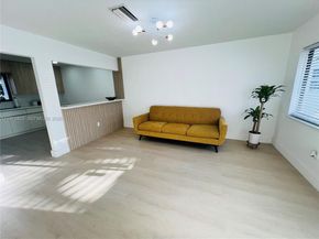 19133 NW 35th Ave, Miami Gardens FL 33056