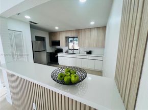 19133 NW 35th Ave, Miami Gardens FL 33056