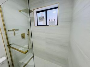 19133 NW 35th Ave, Miami Gardens FL 33056