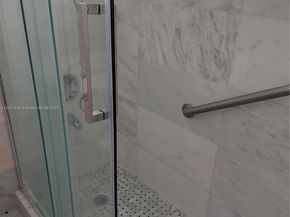 2403 W 76th St 203, Hialeah FL 33016