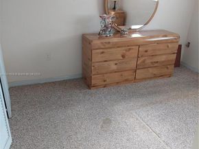 2403 W 76th St 203, Hialeah FL 33016