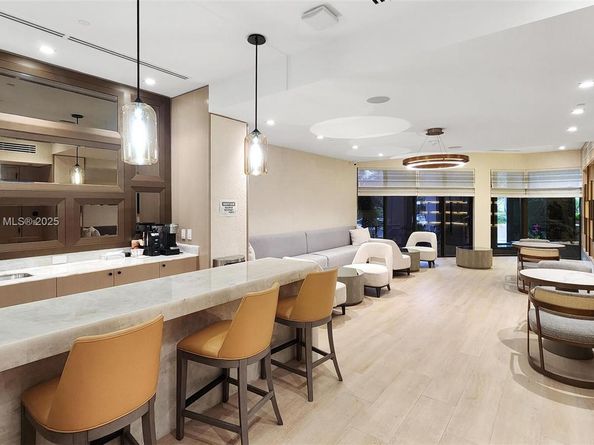 10175 Collins Ave 1207, Bal Harbour FL 33154