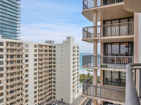 10175 Collins Ave 1207, Bal Harbour FL 33154