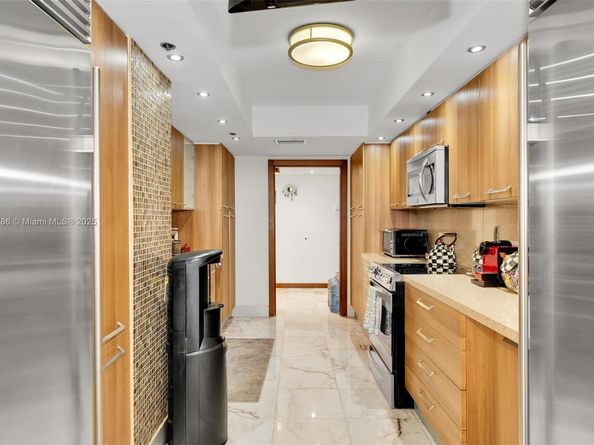10175 Collins Ave 1207, Bal Harbour FL 33154