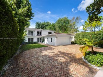 1208 Mariana Ave