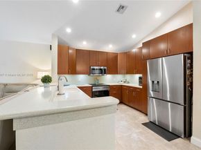 8931 NW 55th Pl, Coral Springs FL 33067