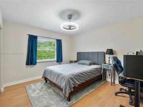 8931 NW 55th Pl, Coral Springs FL 33067