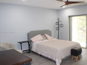 6731 Cypress Rd 205, Plantation FL 33317