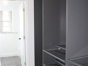 6731 Cypress Rd 205, Plantation FL 33317