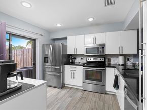 2900 NW 69th Ct, Fort Lauderdale FL 33309