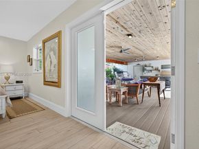 5060 Mongo Way, Palm Beach Gardens FL 33418