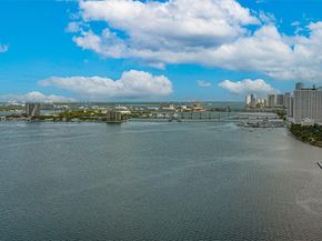 700 NE 25th St 2003, Miami FL 33137