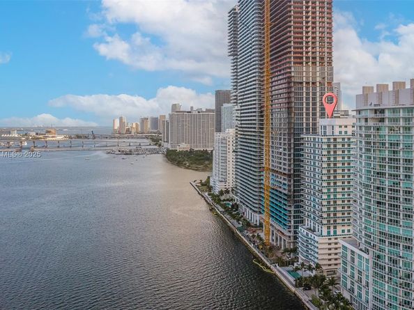 700 NE 25th St 2003, Miami FL 33137